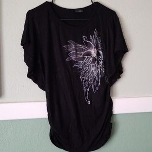 LIKE NEW Buckle Daytrip Top with Flowy Sleeves